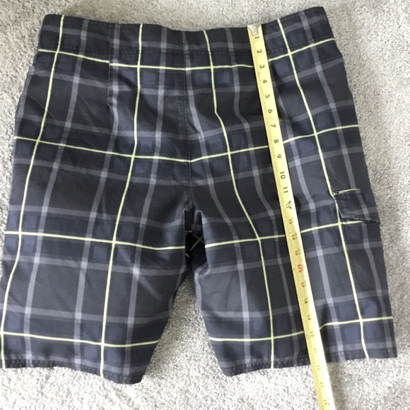 Hang Ten Other - Men’s Hang Ten Swim Trunks size 36 black,gray, yellow pin stripe plaid.